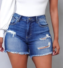 Load image into Gallery viewer, Daisy Duke Jean Shorts
